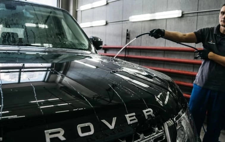 Q detailing. Детейлинг полировка выхлопных труб. Лучший детейлинг в Москве. Лучшие детейлинг центры Москвы.